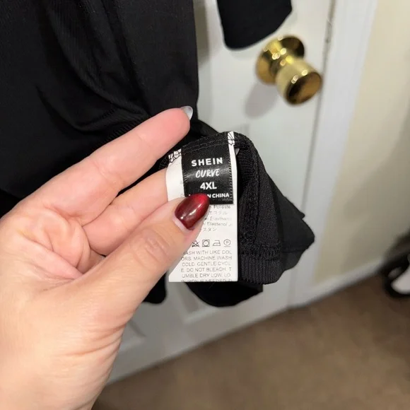 Black Long Sleeve Romper Bodysuit - Picture 4 of 4